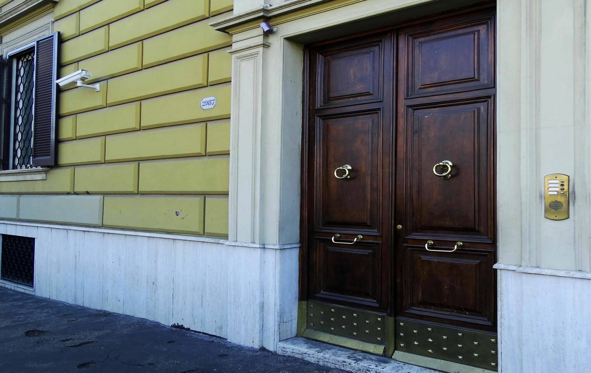 Hotel Cristina Rome Exterior photo